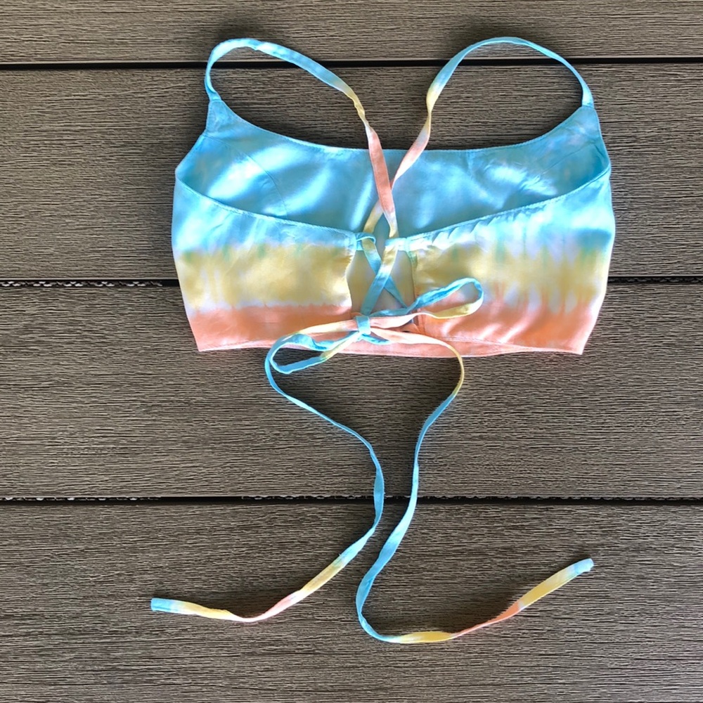 Festival Tie Dye Crop Top Size Small NWOT - Picture 3 of 7